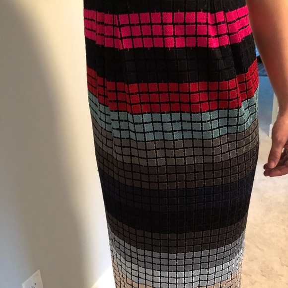 Black - Picture 2 of 4